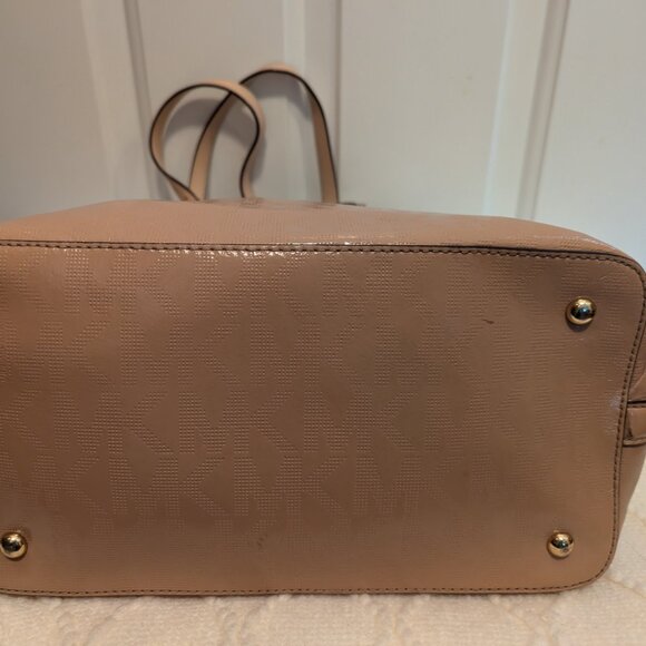 Michael Kors Tote Bag - Picture 9 of 13